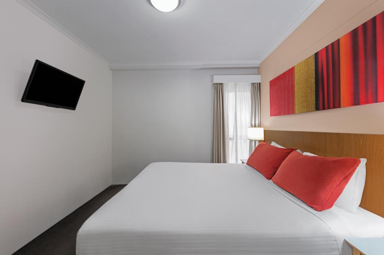 Adina Serviced Apartments Sydney Martin Place Exterior photo