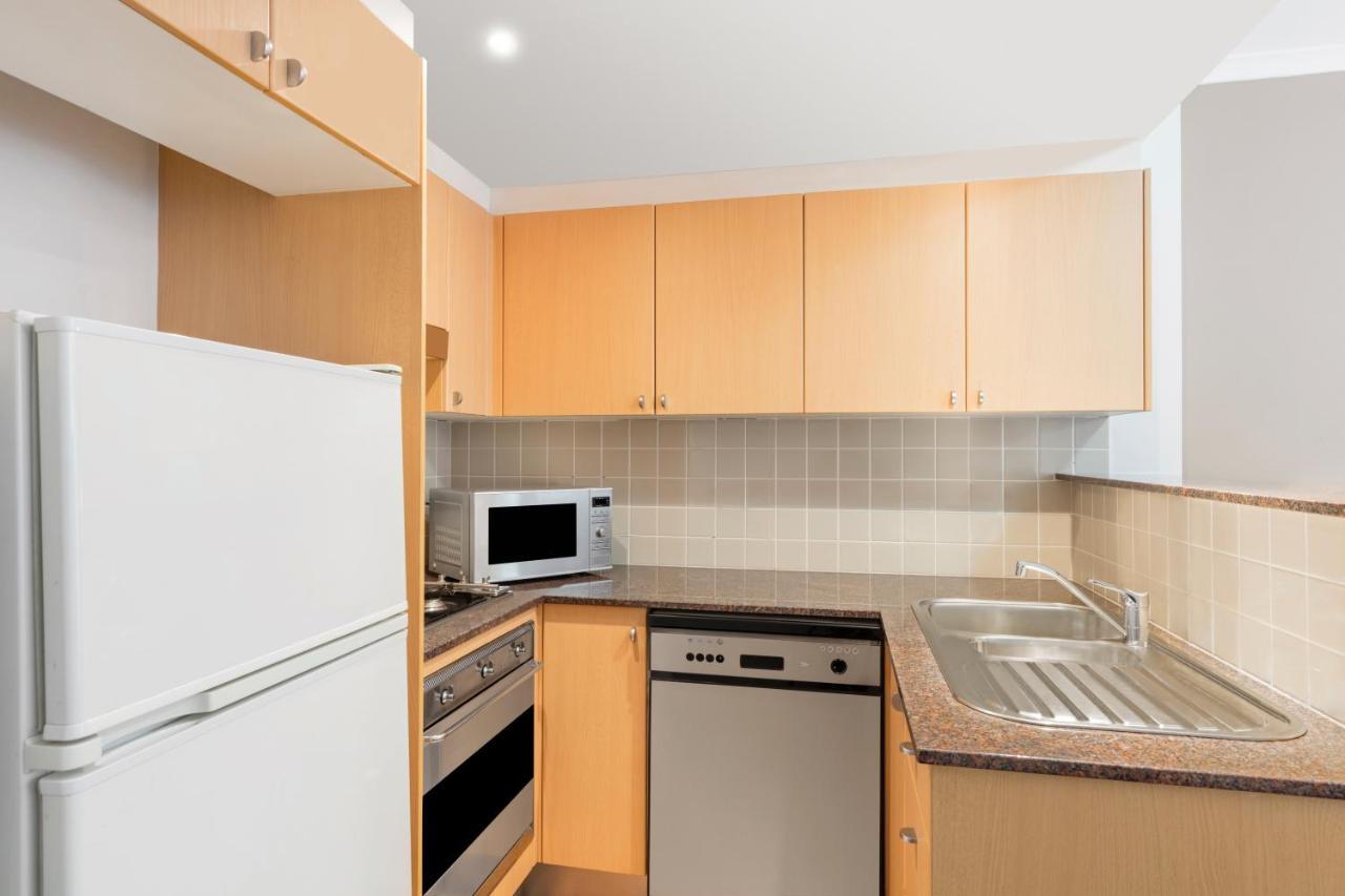 Adina Serviced Apartments Sydney Martin Place Exterior photo